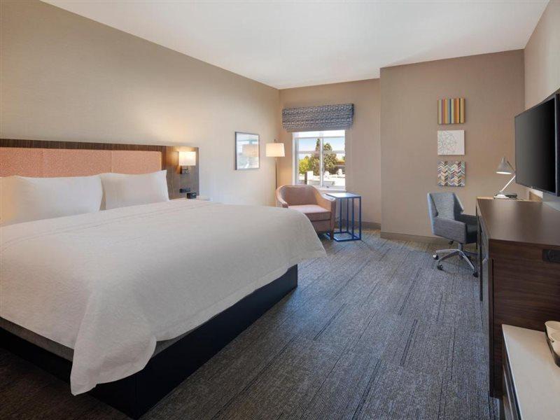 Hampton West, Ca Hotel